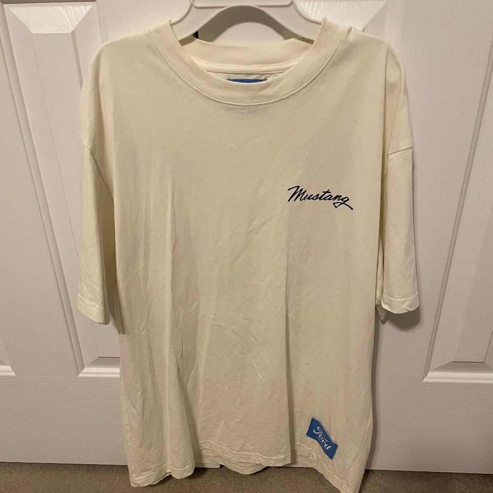 PacSun Men's Cream Ford American Muscle Oversized T-shirt Medium (Like New)